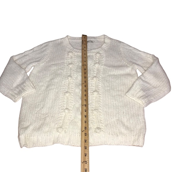 Old Navy Ivory Cable Knit Pom Pom Wool Blend Sweater - Large - Picture 4 of 9